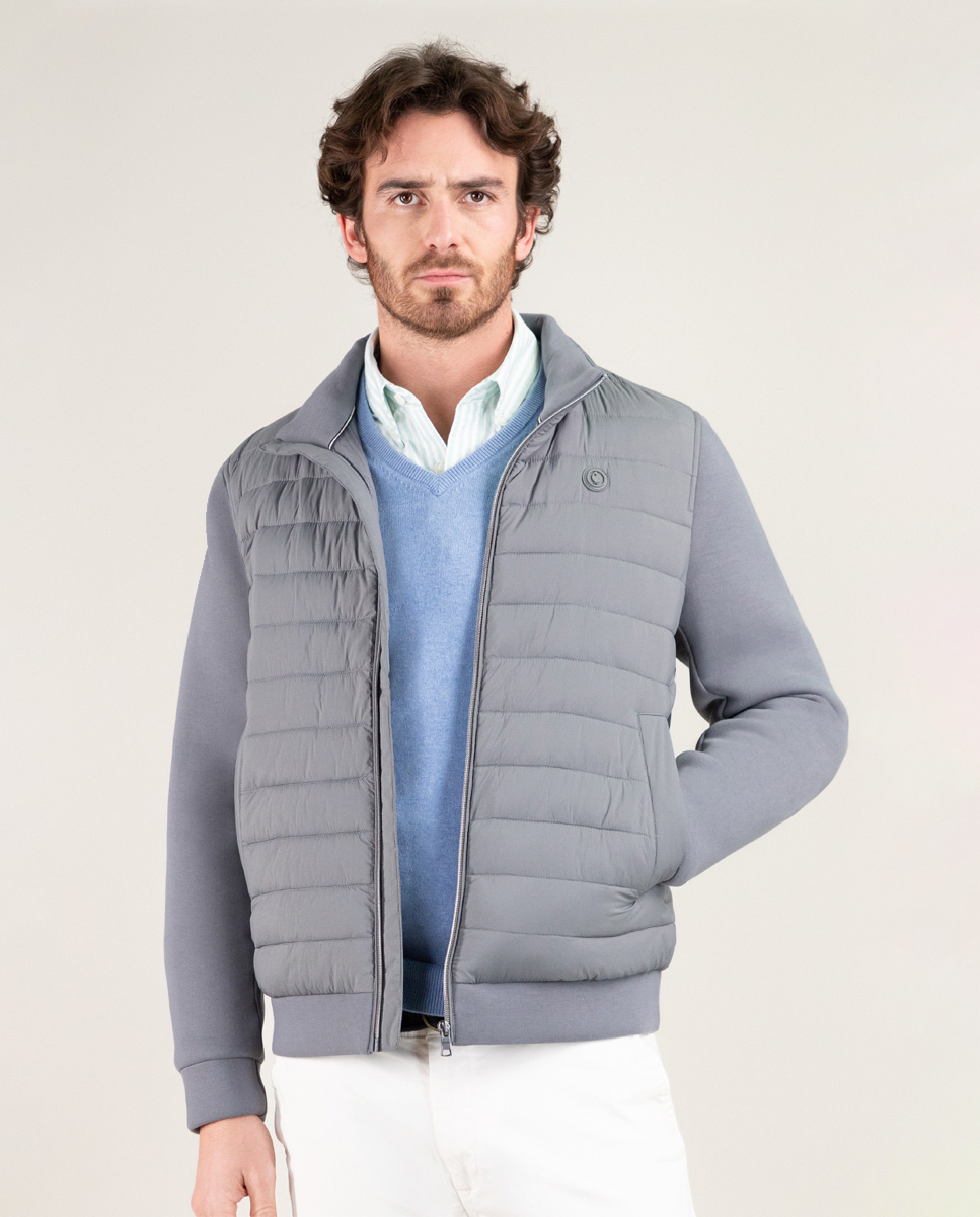 Grey Quilted Jacket W Knitted Sleeves