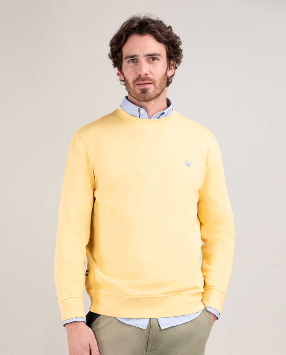 Moletom com gola redonda mostarda tingido