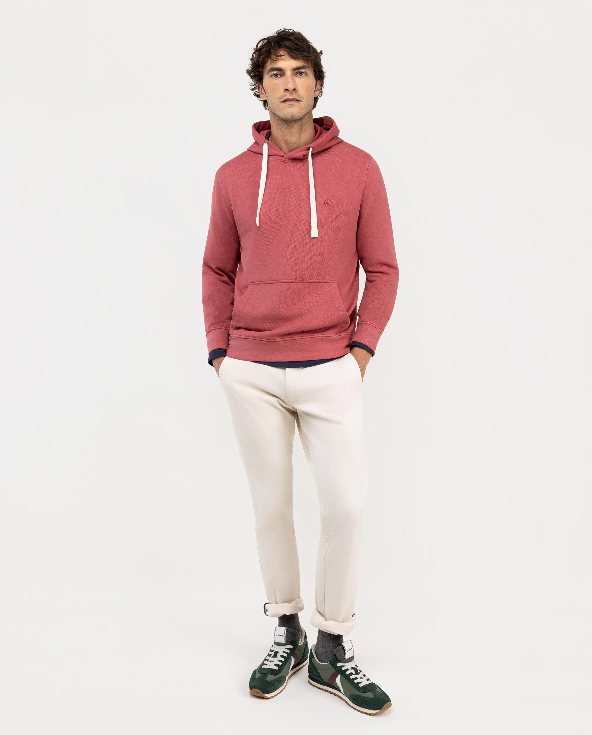 Moletom com capuz vermelho