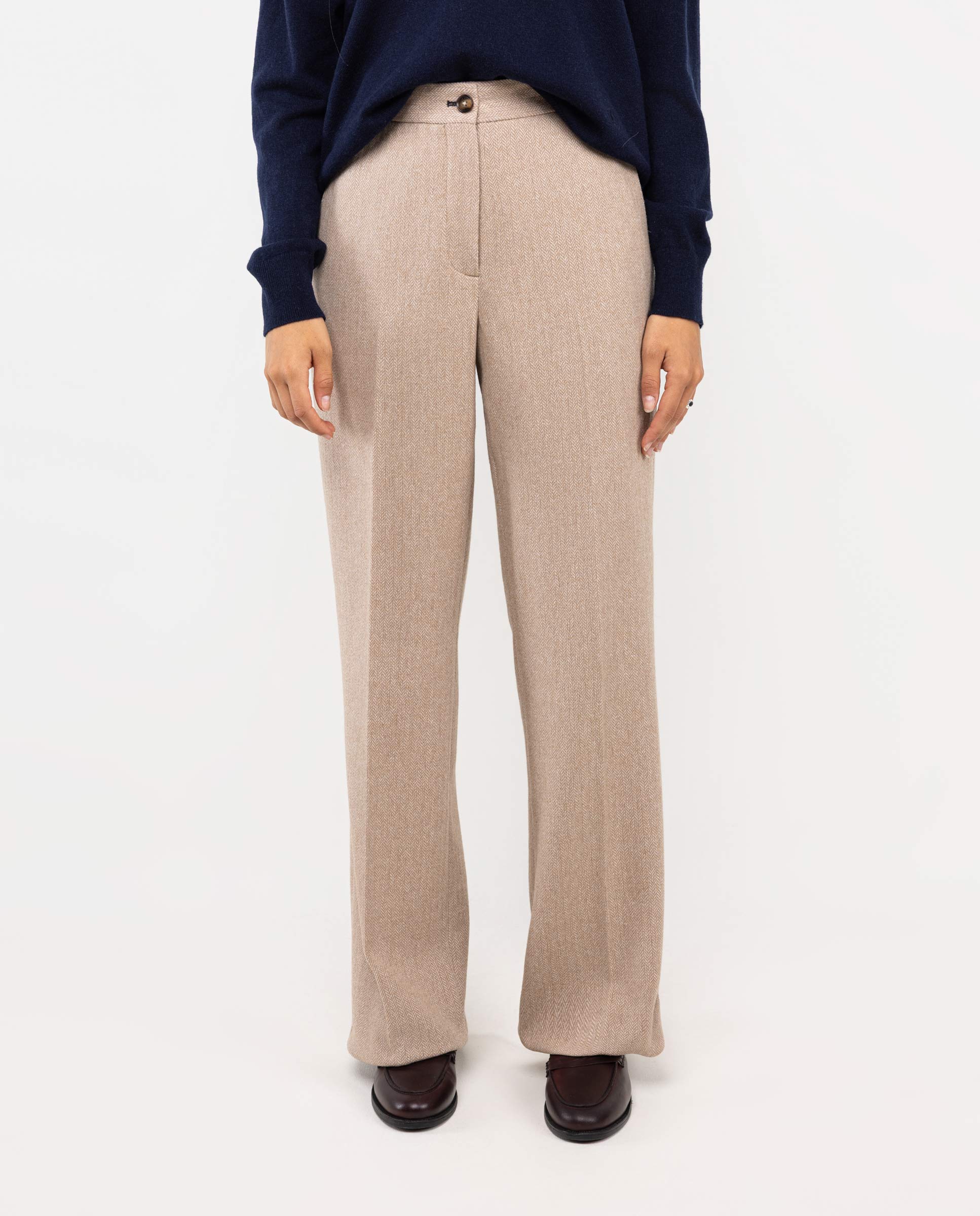 Calça coordenada espinha de peixe bege