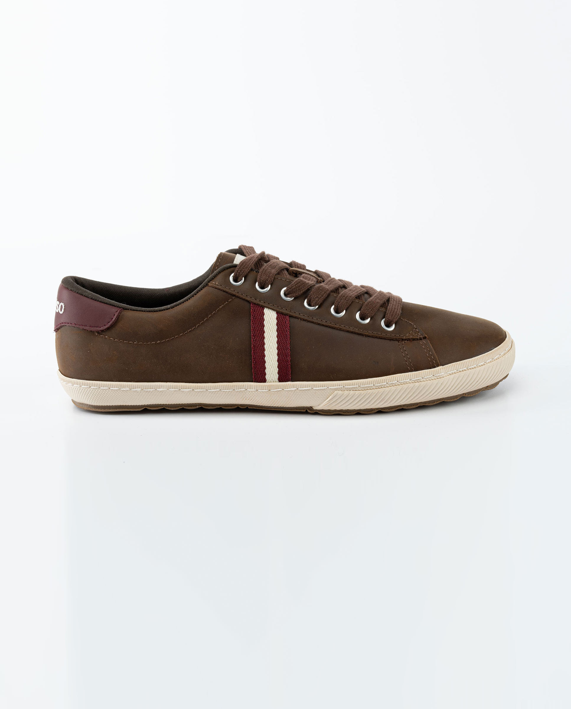 Cano baixo de couro marrom